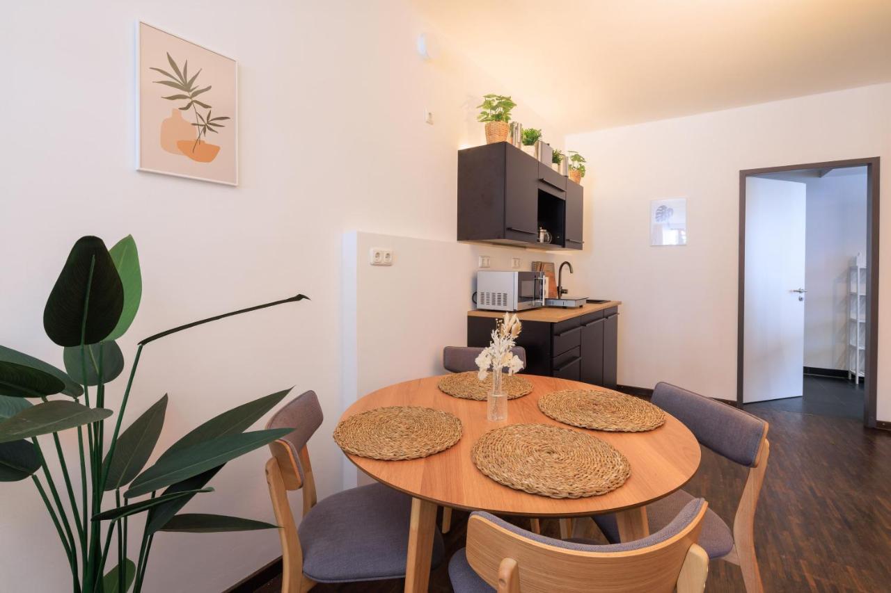 Global Living - Design Apartment I Rathausplatz I Kitchen I Augsburg Exteriör bild