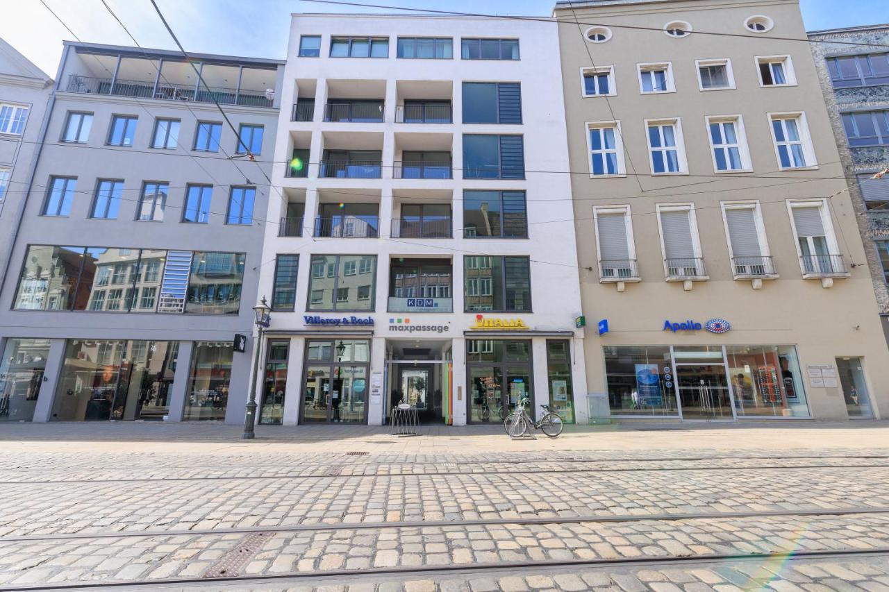 Global Living - Design Apartment I Rathausplatz I Kitchen I Augsburg Exteriör bild
