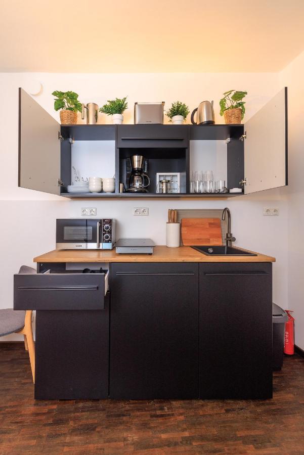 Global Living - Design Apartment I Rathausplatz I Kitchen I Augsburg Exteriör bild
